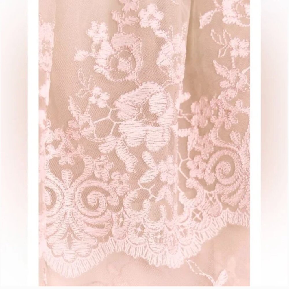 Zara Embroidered Ruffle Top NWT - Picture 14 of 15